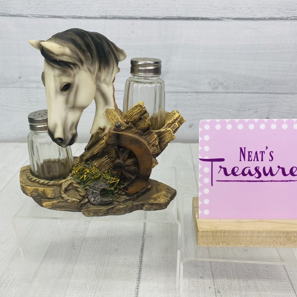 DWK 2010 Animal  Gray Black Horse  Resin Holder w Salt And Pepper Shaker Set 3